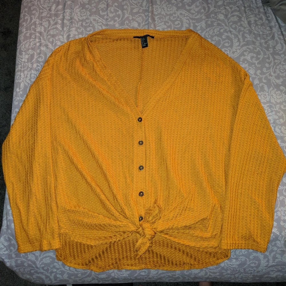 Blouse tie shirt